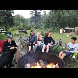 Meet your Posher, Hunter